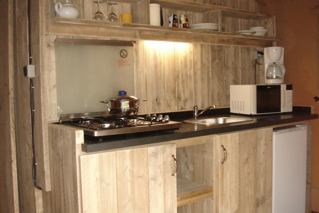 Camping De La Bonnette Caylus Ngoại thất bức ảnh